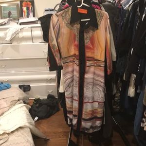 Colorful Clover Canyon midi shirt dress